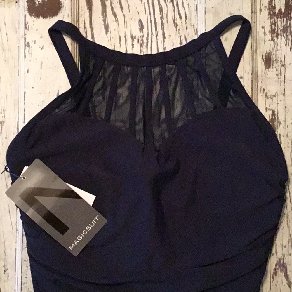 Magicsuit  14dd💙
